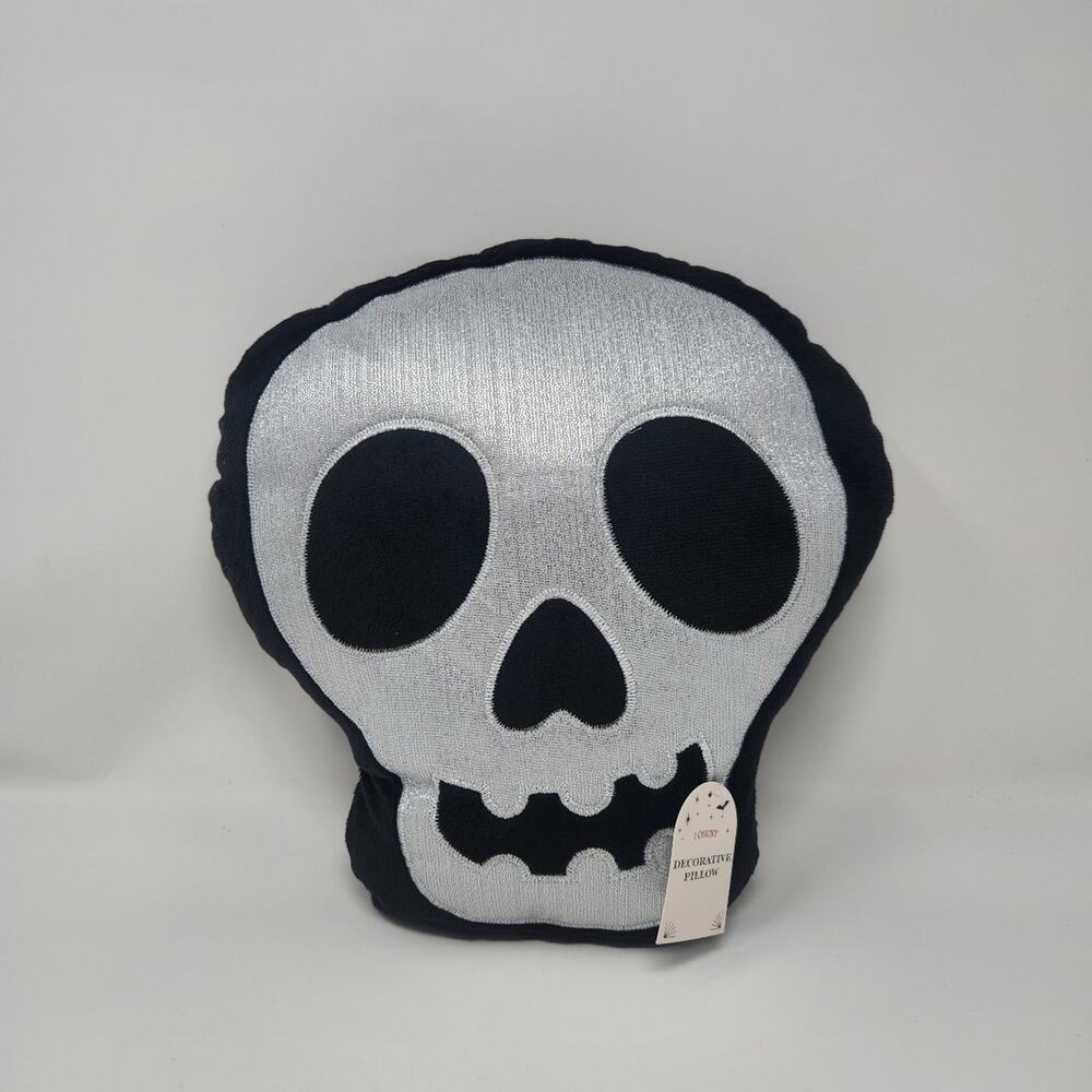 Black & Silver Skull Plush Halloween Pillow